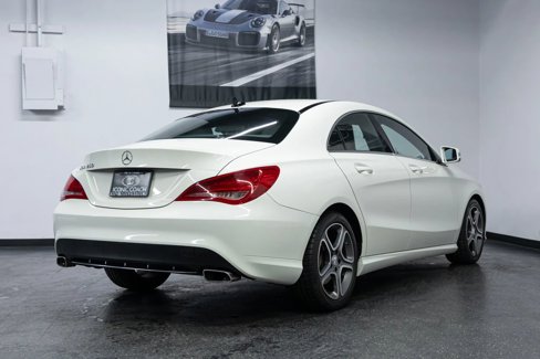 Used 2014 Mercedes-Benz CLA 250 image 33