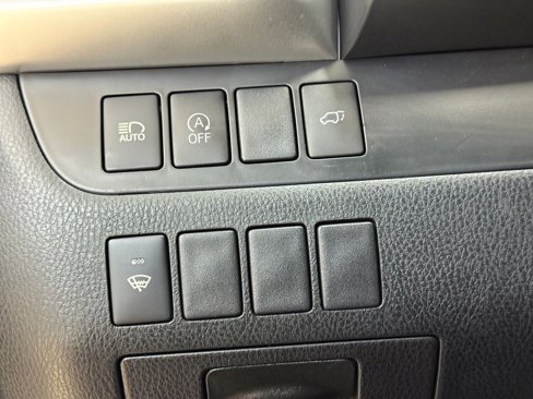 Used 2018 Toyota Highlander XLE image 20