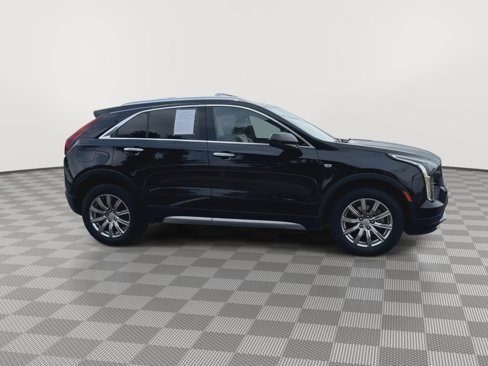 Used 2020 Cadillac XT4 Premium Luxury image 2