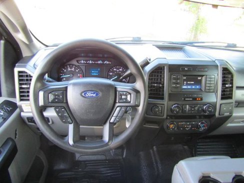 Used 2019 Ford F250 XL w/ Power Equipment Group image 10