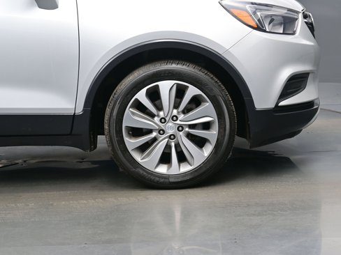 Used 2019 Buick Encore Preferred image 9