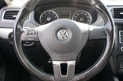 Used 2012 Volkswagen Jetta SEL image 24