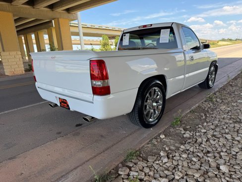 Used 2000 GMC Sierra 1500 SLE w/ Convenience Plus Group image 3