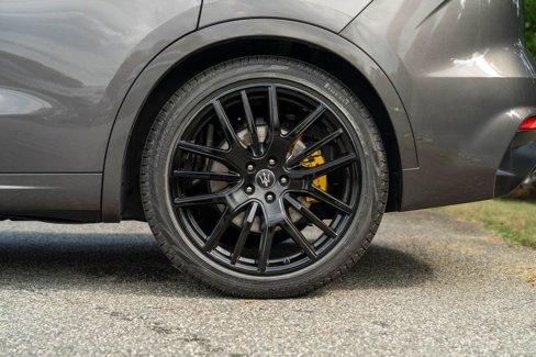 Used 2022 Maserati Levante Modena image 10