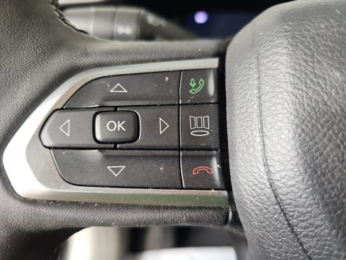 Certified 2023 Jeep Compass Limited w/ Elite Group image 17