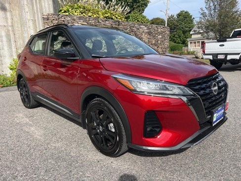Used 2022 Nissan Kicks SR image 7