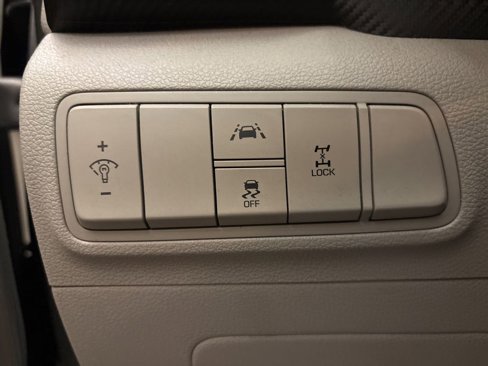 Used 2019 Hyundai Tucson SE image 14