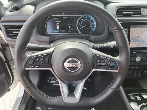 Used 2023 Nissan Leaf SV Plus image 17