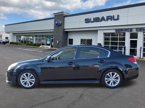 Used 2013 Subaru Legacy 3.6R Limited image 4