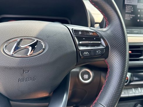 Used 2022 Hyundai Kona N Line image 27