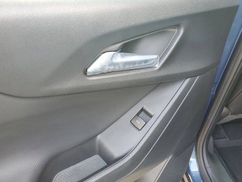 Used 2026 Chevrolet Equinox LT w/ Convenience Package II image 16