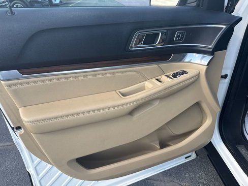 Used 2017 Ford Explorer Limited w/ Equipment Group 301A image 16