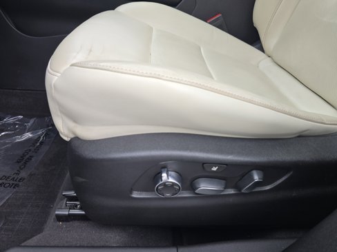 Used 2019 Cadillac XT4 Sport image 29