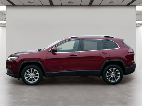 Used 2019 Jeep Cherokee Latitude Plus w/ Cold Weather Group image 3