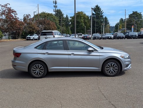 Certified 2021 Volkswagen Jetta SE w/ SE Cold Weather Package image 6