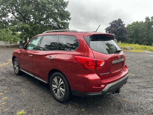 Used 2017 Nissan Pathfinder SL image 7