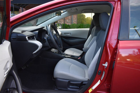 Used 2021 Toyota Corolla LE image 7