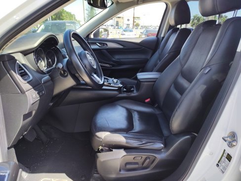 Used 2016 MAZDA CX-9 Touring image 2