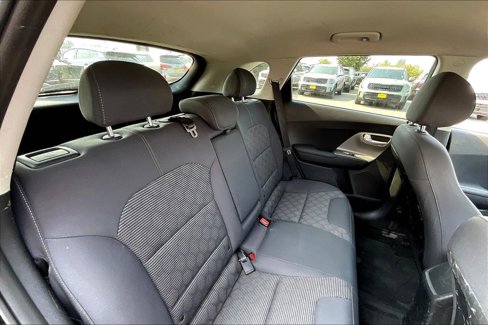 Used 2018 Kia Niro LX image 22
