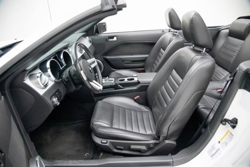 Used 2005 Ford Mustang GT Premium image 23