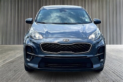 Used 2020 Kia Sportage LX image 3