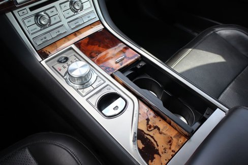 Used 2009 Jaguar XF Premium image 24