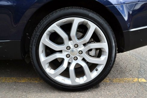 Used 2015 Land Rover Range Rover Sport HSE image 40