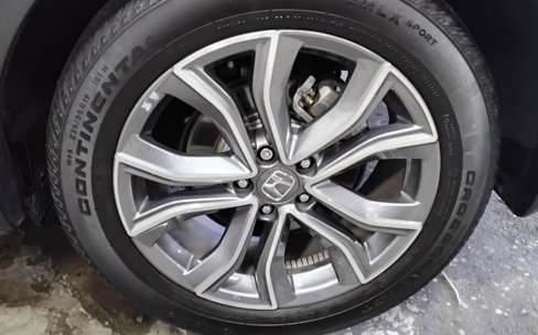 Used 2020 Honda CR-V Touring image 11