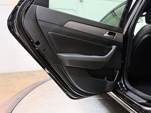 Used 2018 Hyundai Sonata Sport image 15