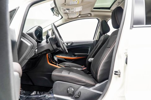 Used 2021 Ford EcoSport SE w/ SE Appearance Package image 33