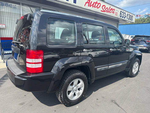 Used 2012 Jeep Liberty Sport image 3
