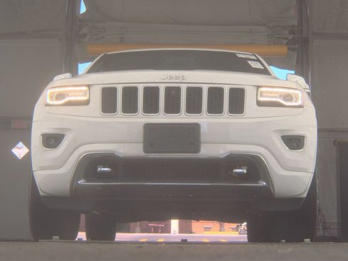 Used 2015 Jeep Grand Cherokee Overland image 9
