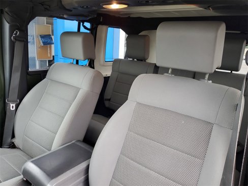 Used 2008 Jeep Wrangler Unlimited Sahara image 11