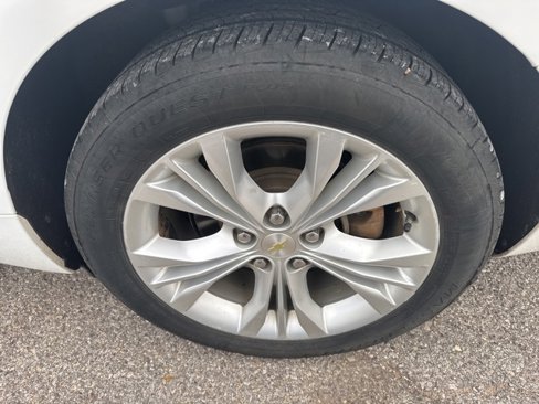 Used 2015 Chevrolet Impala LT image 22