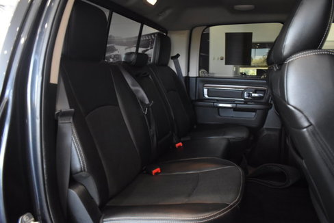 Used 2017 RAM 1500 Laramie image 31