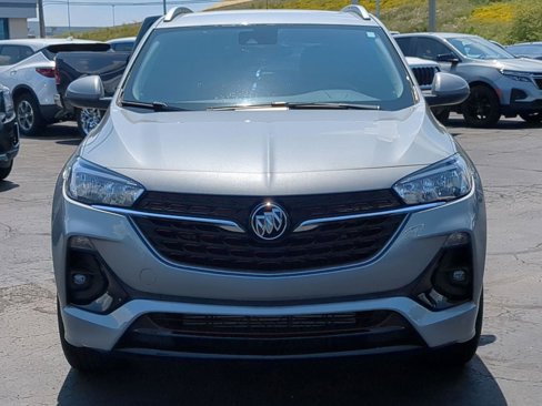Used 2023 Buick Encore GX Select w/ Sport Touring Package image 9