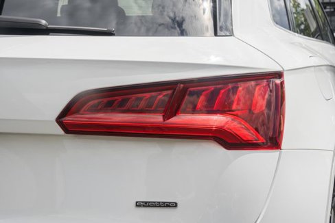 Used 2019 Audi Q5 2.0T Premium w/ Convenience Package image 10