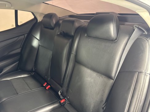 Used 2018 Nissan Maxima 3.5 SV image 22