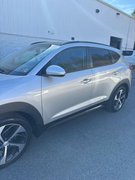 Used 2016 Hyundai Tucson Limited w/ Option Group 03 image 3