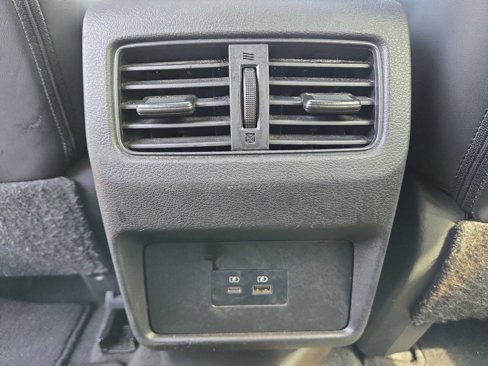 Used 2023 Nissan Rogue SV image 31