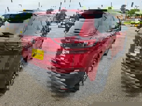 Used 2023 Nissan Rogue SV image 7