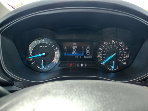 Used 2018 Ford Fusion SE w/ Equipment Group 201A image 24