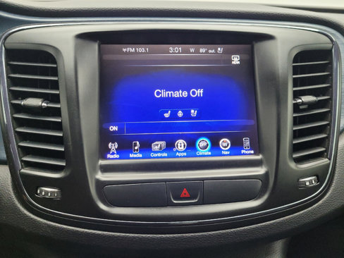 Used 2015 Chrysler 200 S w/ Navigation & Sound Group I image 25