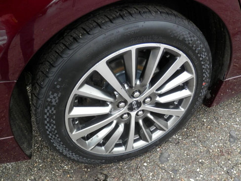 Used 2017 Lincoln MKZ Select w/ Select Plus Package image 31