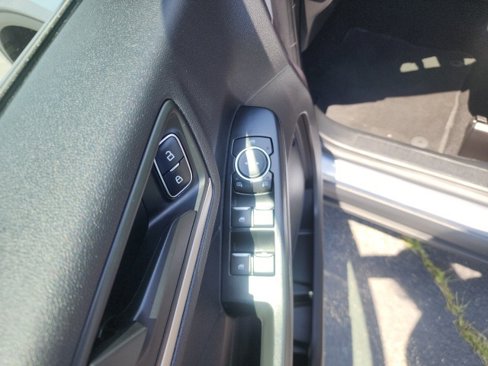 Certified 2022 Ford Escape SE w/ Convenience Package image 15