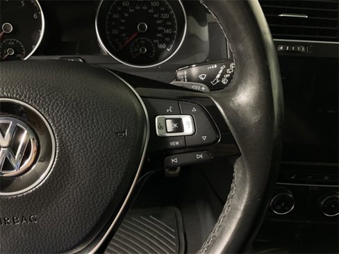 Used 2019 Volkswagen Golf Alltrack S image 26