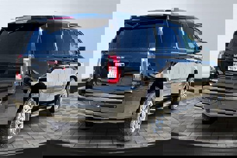 Used 2017 GMC Yukon SLT image 13
