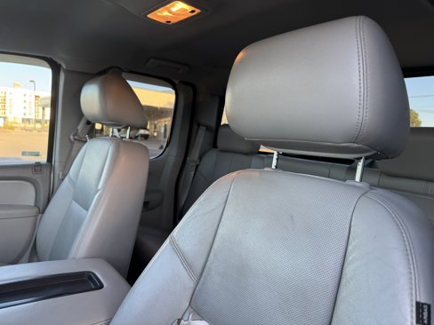 Used 2013 Chevrolet Silverado 1500 LTZ w/ LTZ Plus Package image 15