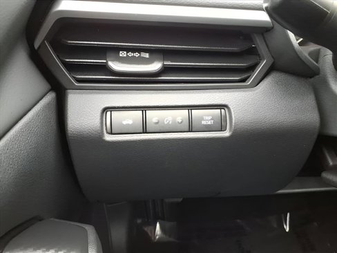 Used 2022 Nissan Altima 2.5 SR image 16