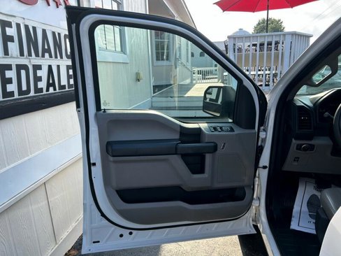Used 2018 Ford F150 XL w/ Equipment Group 101A Mid image 8
